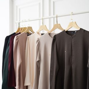 Amara Abaya (ONLY ABAYA) – Huwaida Atelier