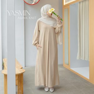 Yasmin Abaya Soft Knit (ONLY ABAYA) – Huwaida Atelier